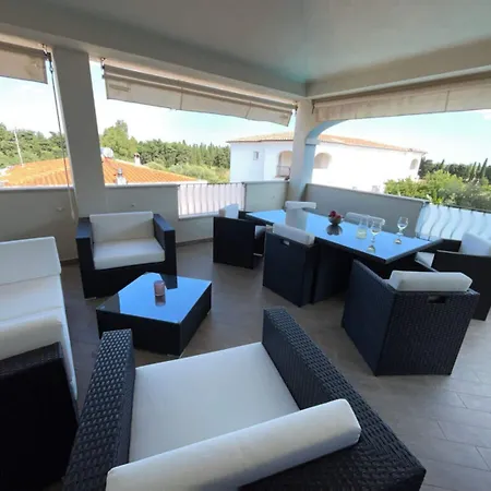 Niki's Traumferienwohnung 4* Orosei